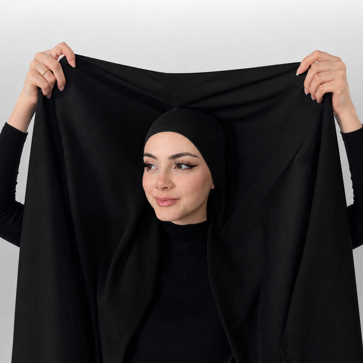 Mıknatıslı ve Boneli Pratik Şal